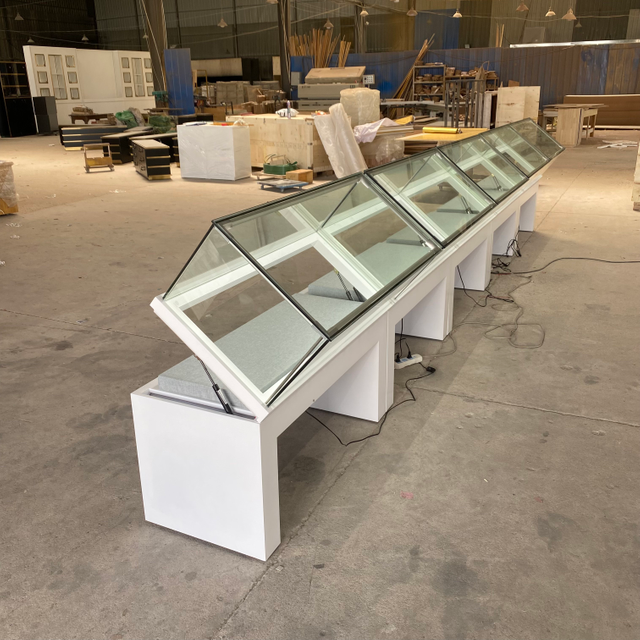 فليب أعلى المجوهرات معرض