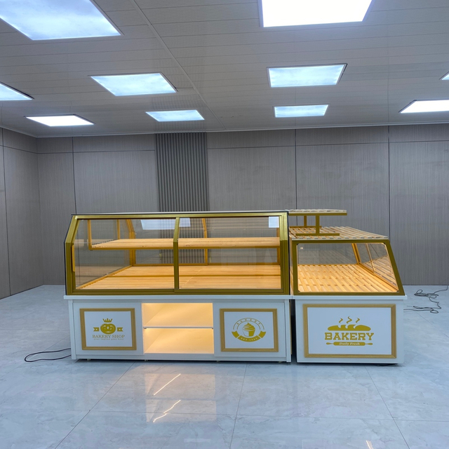 خزانة خبز الجزيرة المستطيلة