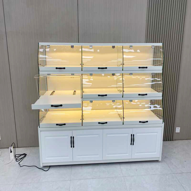 خزانة عرض الخبز الأبيض