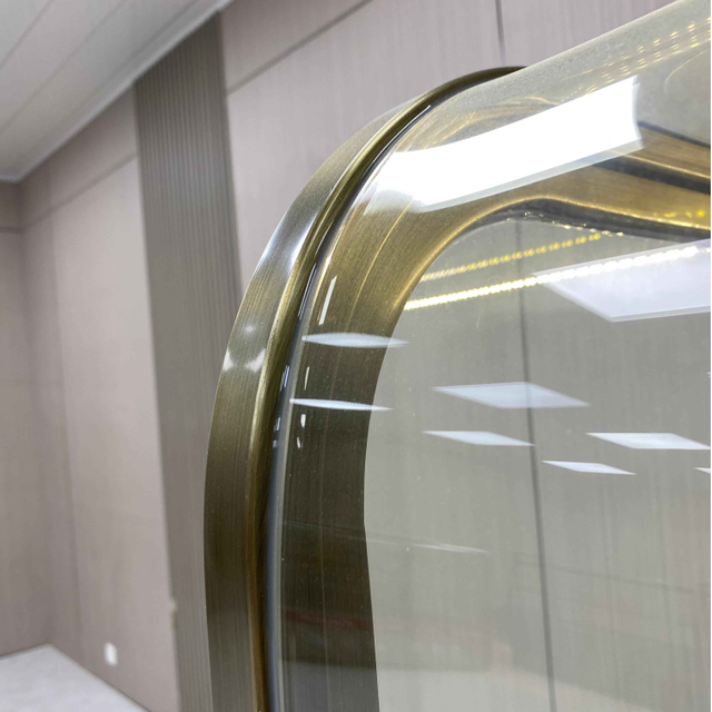 خزانة عرض المجوهرات مع إضاءة LED